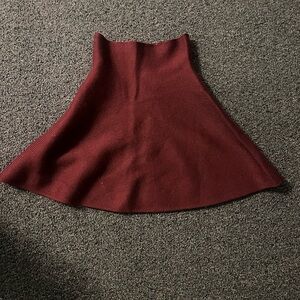 Zara maroon skirt used good condition.